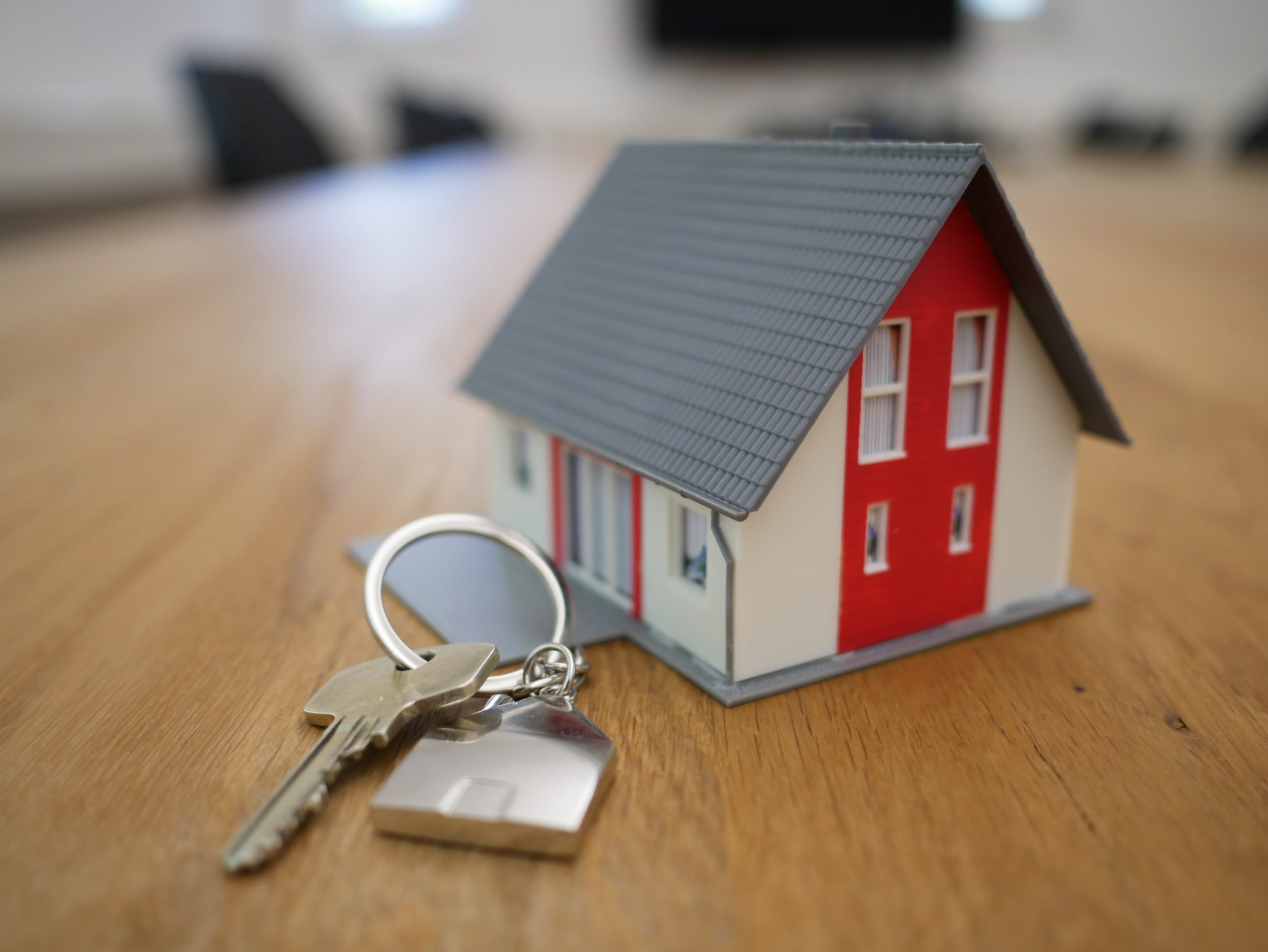 Picture of a toy house and key